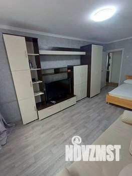 2-к квартира, посуточно, 50м2, 1/1 этаж