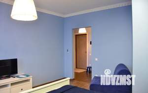 1-к квартира, посуточно, 37м2, 8/10 этаж