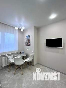 Студия квартира, посуточно, 32м2, 3/12 этаж