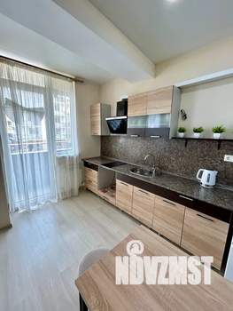 Студия квартира, посуточно, 31м2, 2/10 этаж