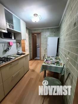 1-к квартира, посуточно, 18м2, 1/2 этаж