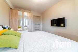 1-к квартира, посуточно, 49м2, 1/1 этаж