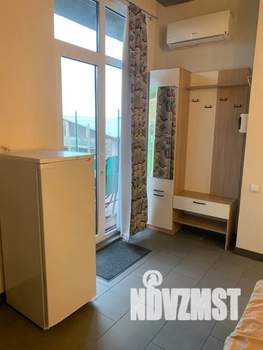 1-к квартира, посуточно, 27м2, 1/2 этаж