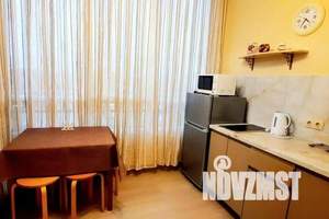 2-к квартира, посуточно, 50м2, 3/5 этаж