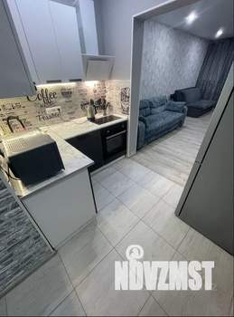 Студия квартира, посуточно, 38м2, 4/21 этаж