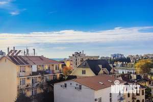 Студия квартира, посуточно, 38м2, 5/8 этаж