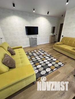 2-к квартира, посуточно, 52м2, 1/1 этаж