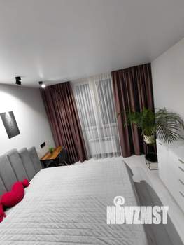 1-к квартира, посуточно, 48м2, 11/18 этаж