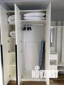 Студия квартира, посуточно, 44м2, 1/12 этаж