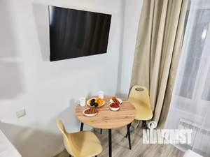 Студия квартира, посуточно, 25м2, 1/18 этаж