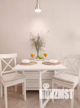 Студия квартира, посуточно, 25м2, 1/3 этаж