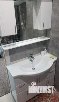 Студия квартира, посуточно, 36м2, 1/7 этаж