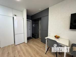 Студия квартира, посуточно, 30м2, 17/18 этаж