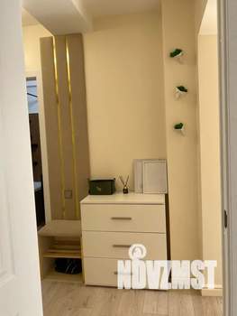 1-к квартира, посуточно, 40м2, 1/5 этаж