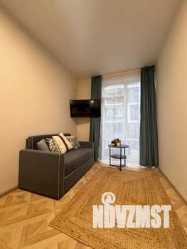 Студия квартира, посуточно, 39м2, 2/6 этаж