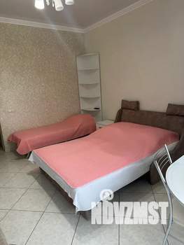 Студия квартира, посуточно, 27м2, 1/17 этаж