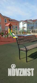 Студия квартира, посуточно, 24м2, 1/3 этаж