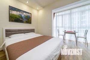 Студия квартира, посуточно, 32м2, 18/27 этаж
