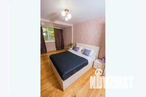 2-к квартира, посуточно, 56м2, 1/5 этаж