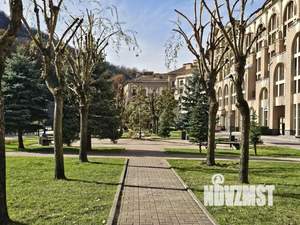 3-к квартира, посуточно, 107м2, 1/1 этаж