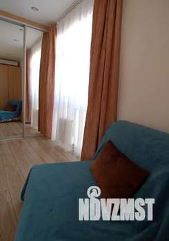 1-к квартира, посуточно, 35м2, 2/4 этаж