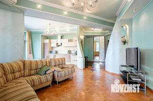 3-к квартира, на длительный срок, 122м2, 5/18 этаж