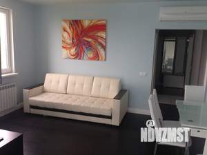 1-к квартира, посуточно, 54м2, 1/1 этаж