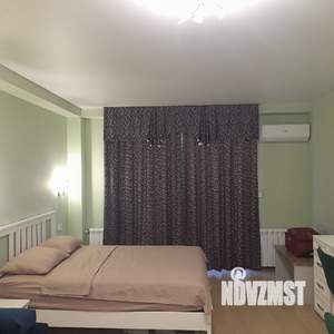 Студия квартира, посуточно, 33м2, 4/7 этаж