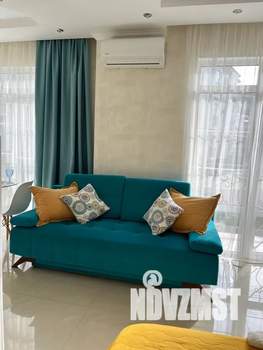 Студия квартира, посуточно, 29м2, 1/3 этаж