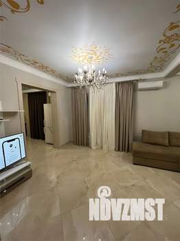 3-к квартира, посуточно, 104м2, 2/7 этаж