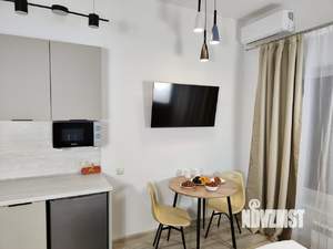 Студия квартира, посуточно, 25м2, 1/18 этаж