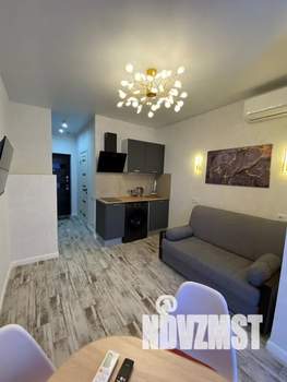 Студия квартира, посуточно, 18м2, 2/19 этаж