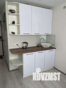 Студия квартира, посуточно, 17м2, 1/5 этаж