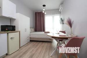 Студия квартира, посуточно, 20м2, 12/12 этаж