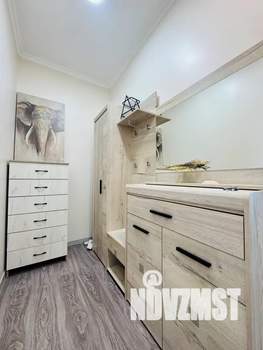 Студия квартира, посуточно, 38м2, 6/6 этаж