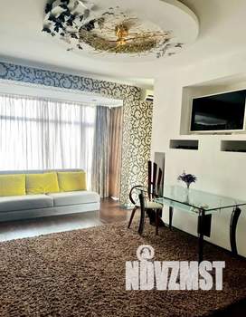 2-к квартира, посуточно, 72м2, 3/3 этаж