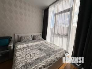 1-к квартира, посуточно, 30м2, 3/18 этаж