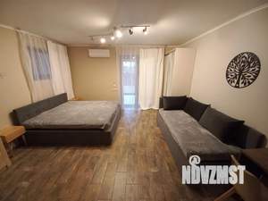 1-к квартира, посуточно, 50м2, 1/3 этаж