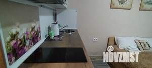 Студия квартира, посуточно, 18м2, 1/11 этаж