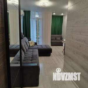 Студия квартира, посуточно, 35м2, 4/21 этаж