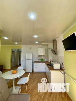Студия квартира, посуточно, 35м2, 7/8 этаж