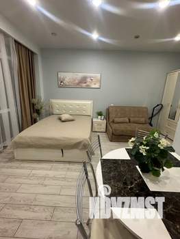 Студия квартира, посуточно, 28м2, 5/10 этаж