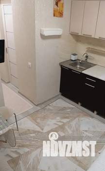 Студия квартира, посуточно, 12м2, 1/5 этаж