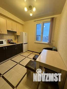 1-к квартира, посуточно, 35м2, 9/12 этаж