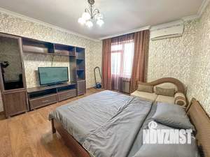 1-к квартира, посуточно, 40м2, 8/14 этаж