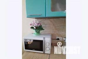 1-к квартира, посуточно, 37м2, 2/7 этаж