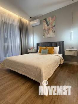 Студия квартира, посуточно, 32м2, 1/2 этаж