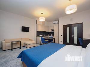 1-к квартира, посуточно, 42м2, 1/1 этаж
