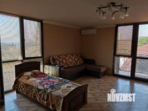 Студия квартира, на длительный срок, 34м2, 3/3 этаж