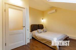 3-к квартира, посуточно, 120м2, 2/2 этаж